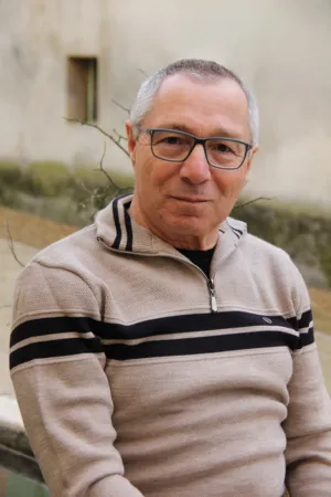 Joseph Aiesi2