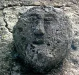 Têtes sculptées